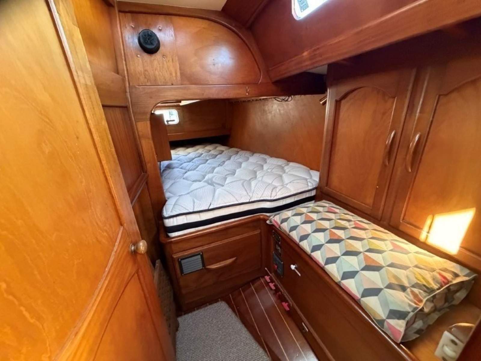 Davidson 46