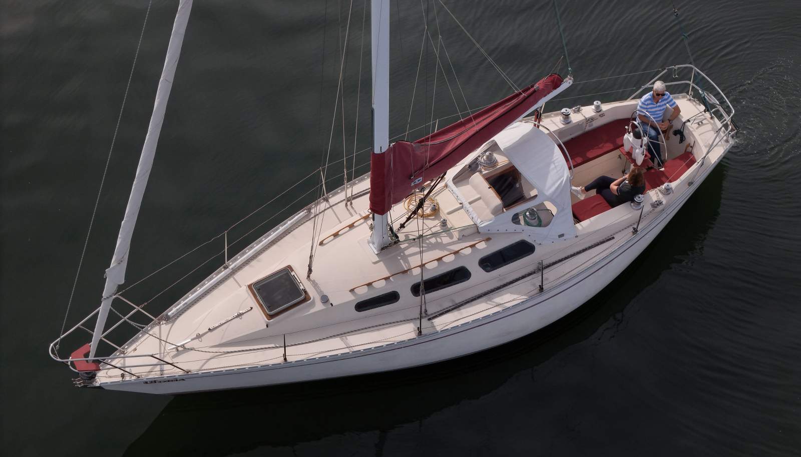 Ufo 34 ~ Classic fast cruiser-racer