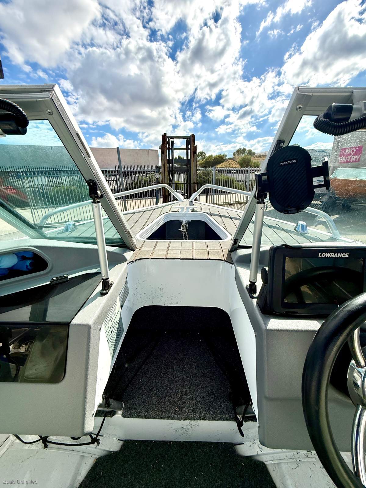 Quintrex 430 Fishabout Pro WILL SUIT THE NEW BOAT BUYER, WITH QUALITY EXTRAS!