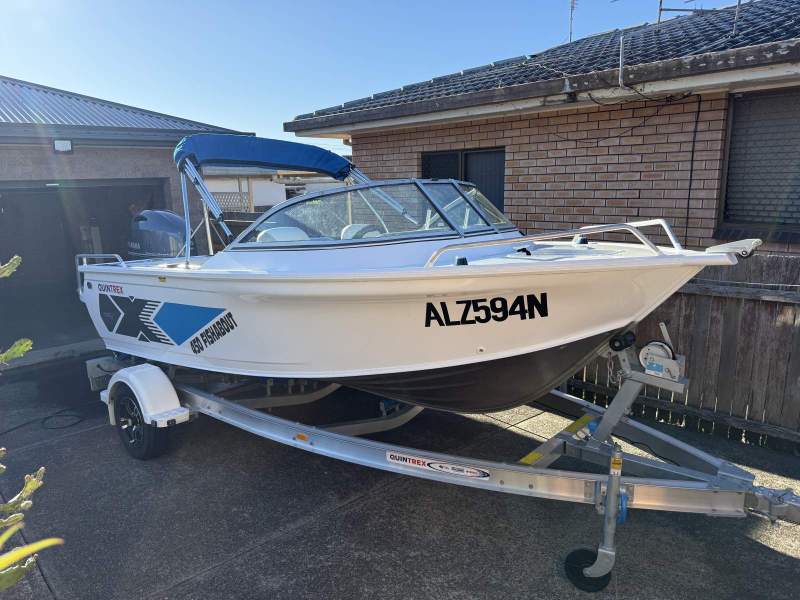 Quintrex 450 Fishabout