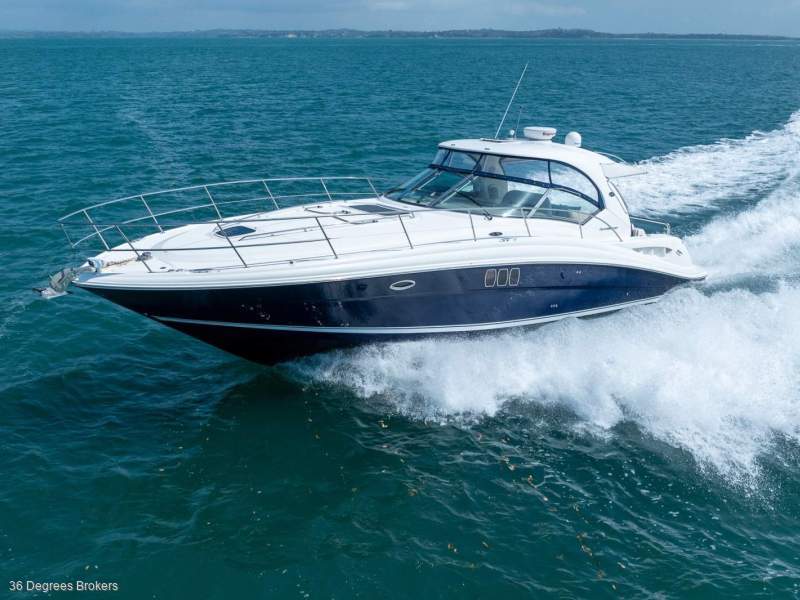 Sea Ray 44 Sundancer