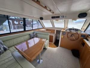 Riviera 34 Platinum Flybridge