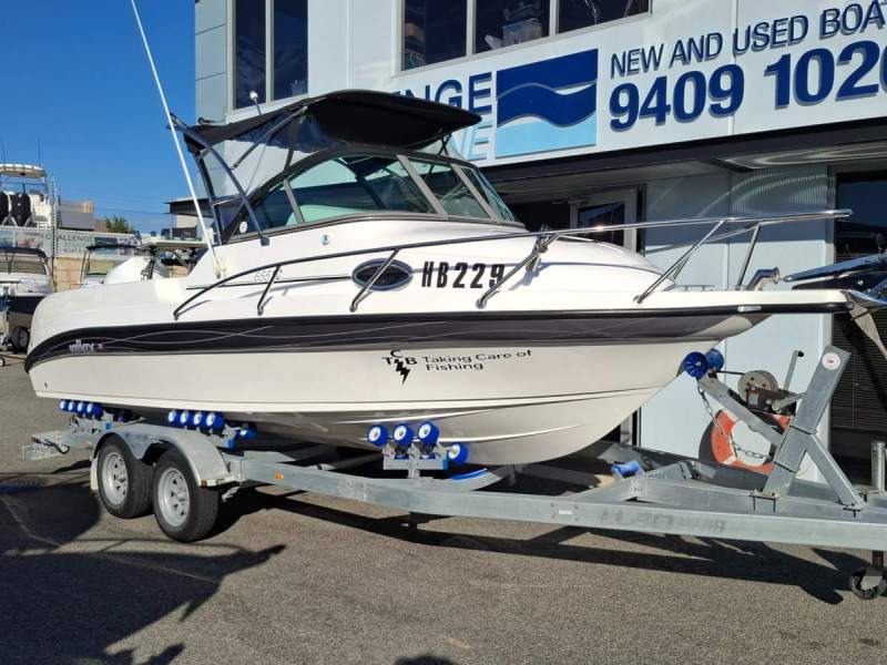 Reflex Chianti 655 SC - 2023 model powered by a Mercury 225 HP Verado