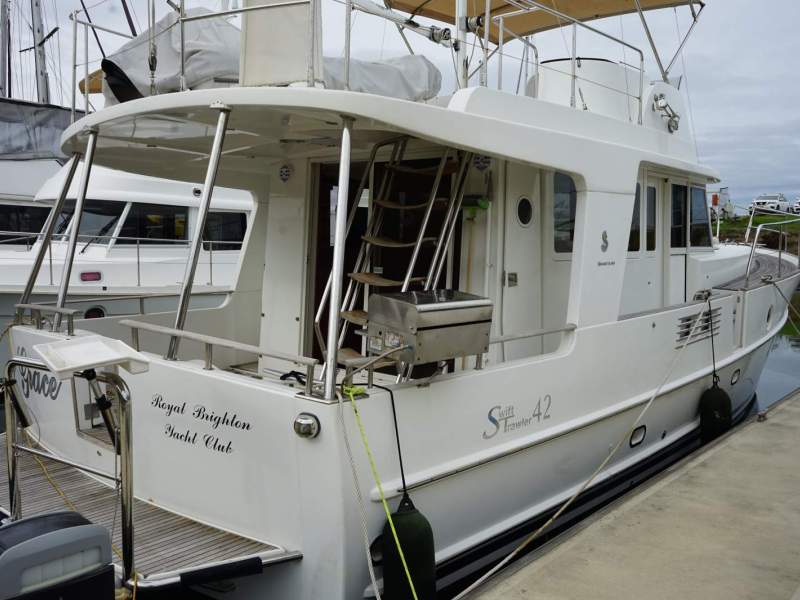 Beneteau Swift Trawler 42 Fly
