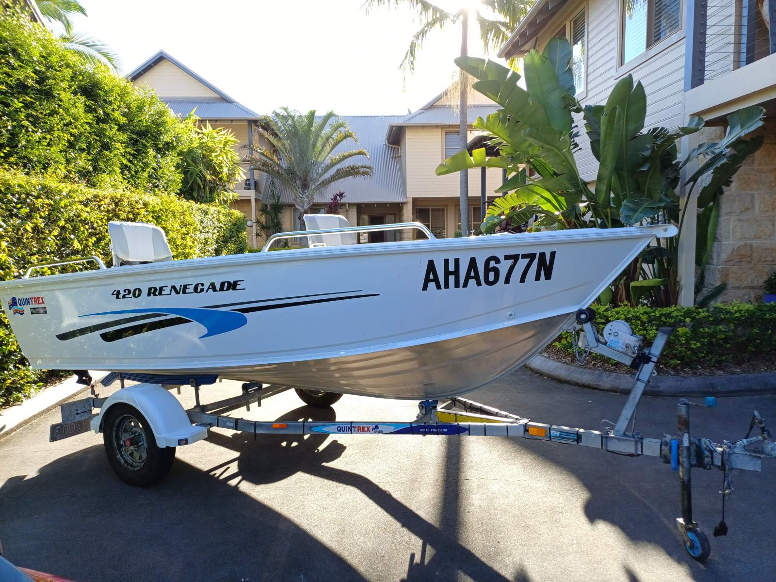 Quintrex 420 Renegade TS 2012 - Millennium Hull