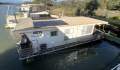 "FLYING TURTLE" Great two bed, one bath, Houseboat