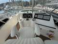 Riviera 3350 Flybridge