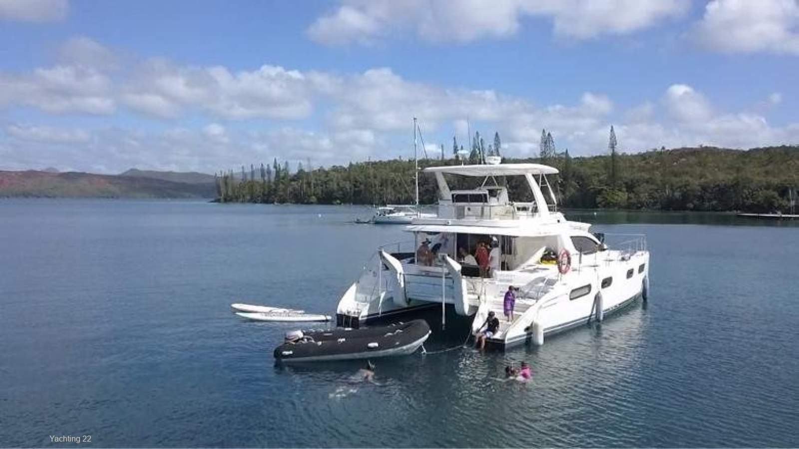 Leopard Catamarans L47 Powercat