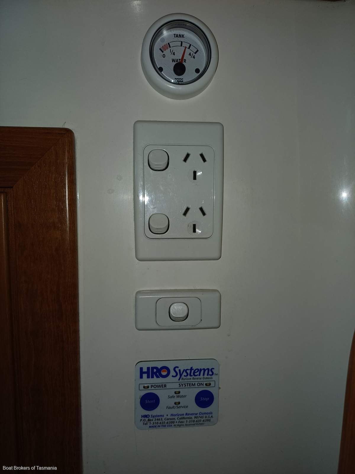 Devil Moon Riviera 37 Platinum with a generator and bowthruster Boat Brokers of Tasmania