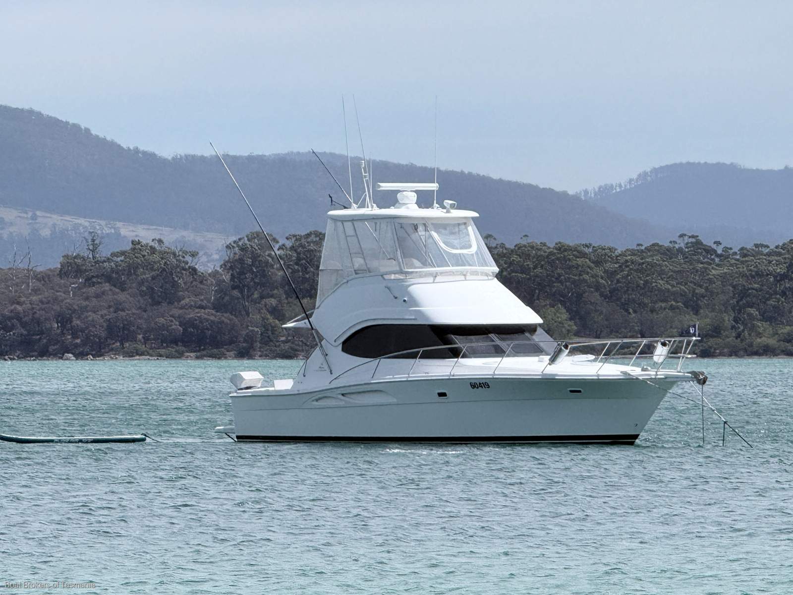 Riviera 37 Platinum with a generator and bowthruster