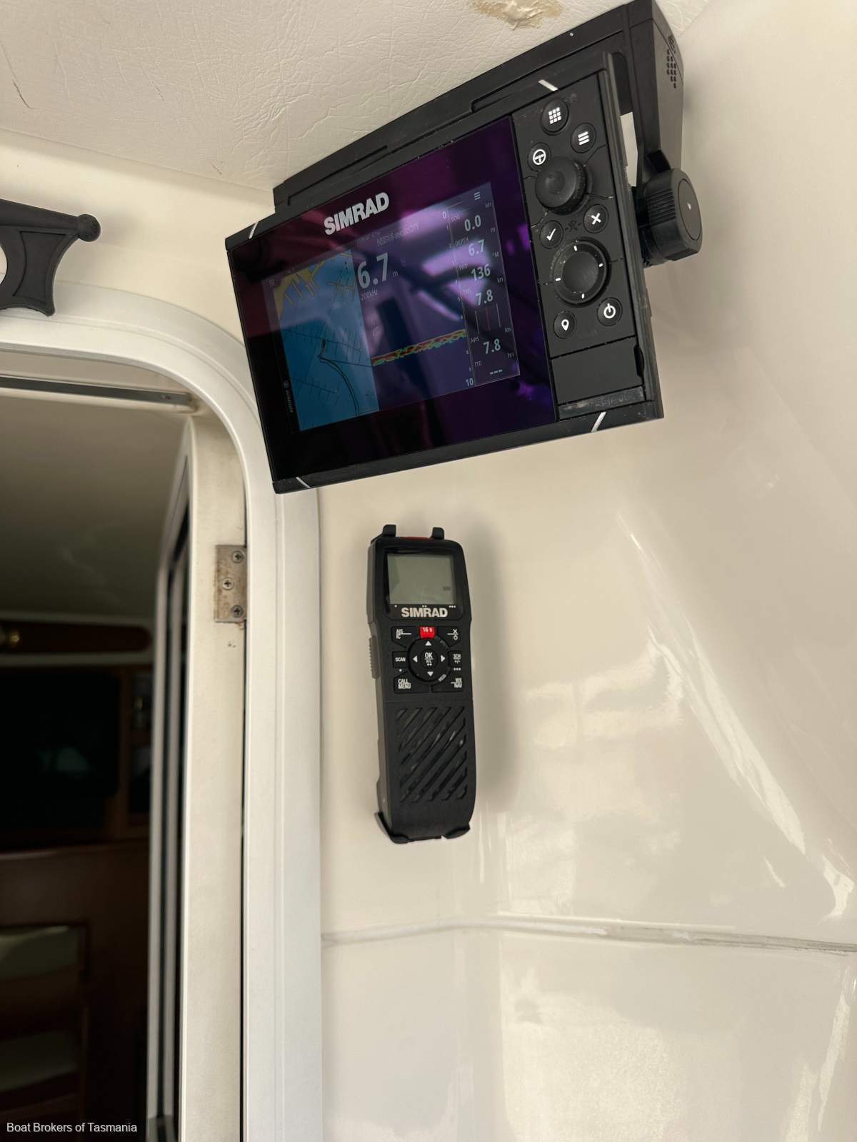 Devil Moon Riviera 37 Platinum with a generator and bowthruster Boat Brokers of Tasmania