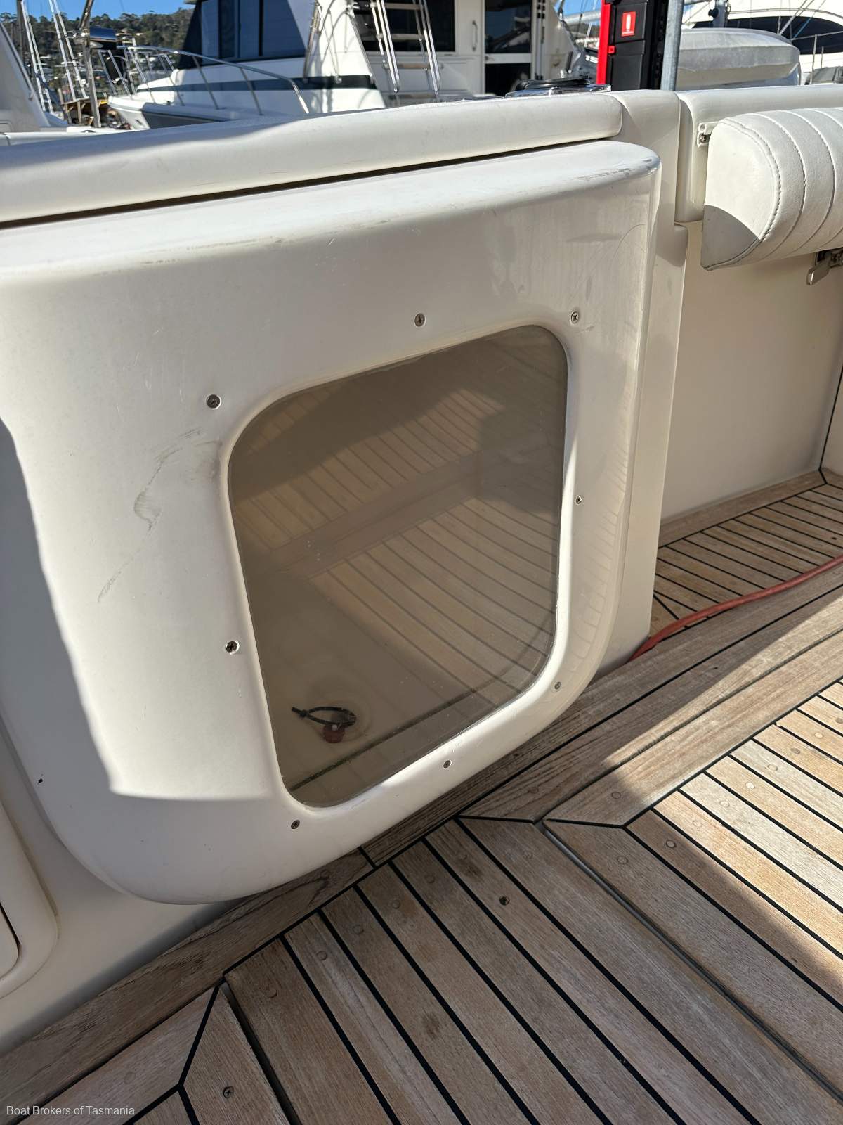 Devil Moon Riviera 37 Platinum with a generator and bowthruster Boat Brokers of Tasmania