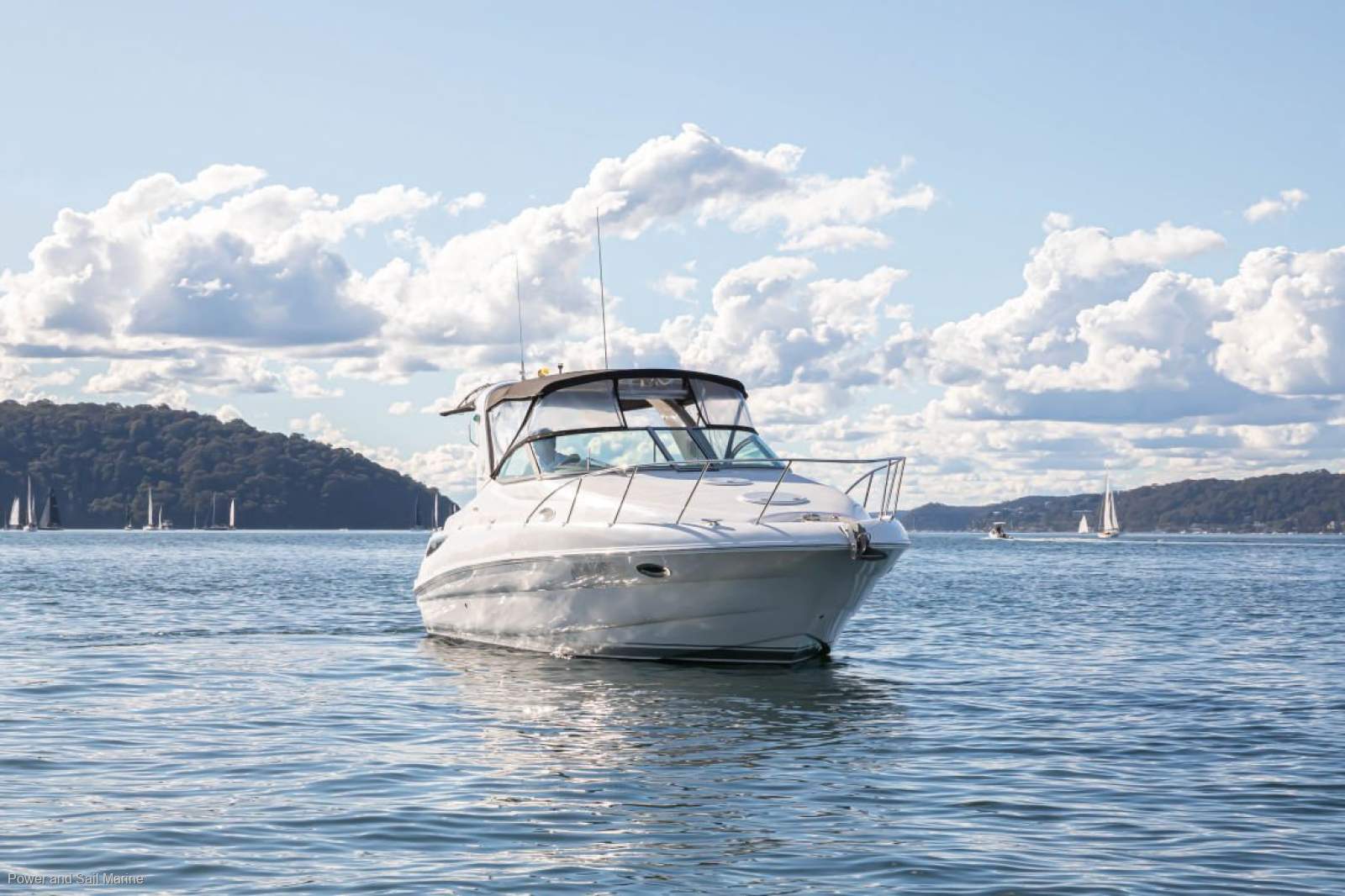 Riviera M290 Sports Cruiser