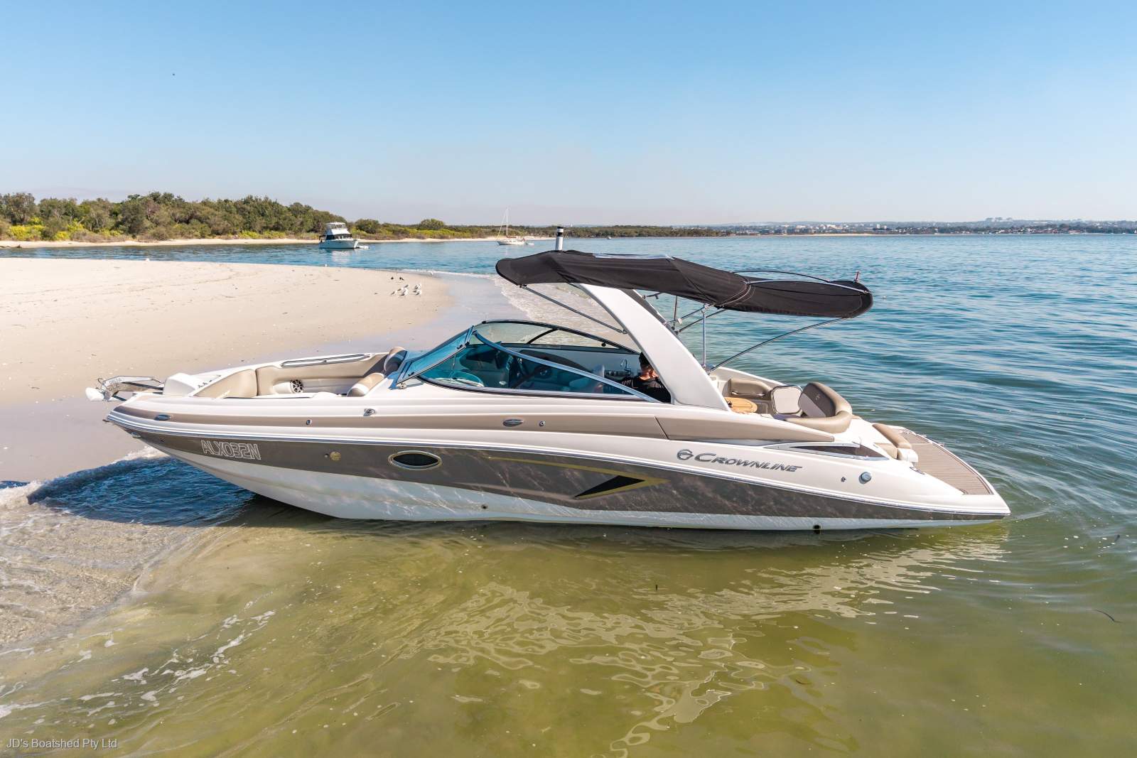 Crownline E275