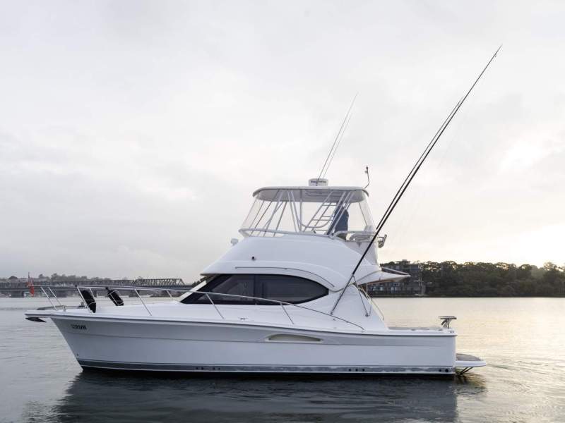 Riviera 33 Open Flybridge SII