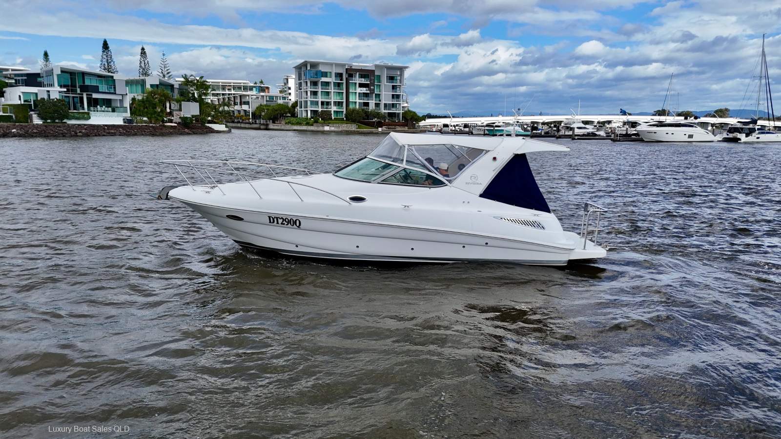 Riviera M290 Sports Cruiser