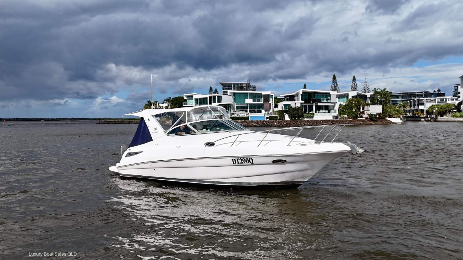 Riviera M290 Sports Cruiser