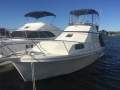 Seafarer 34 Flybridge Cruiser shaft drive diesel