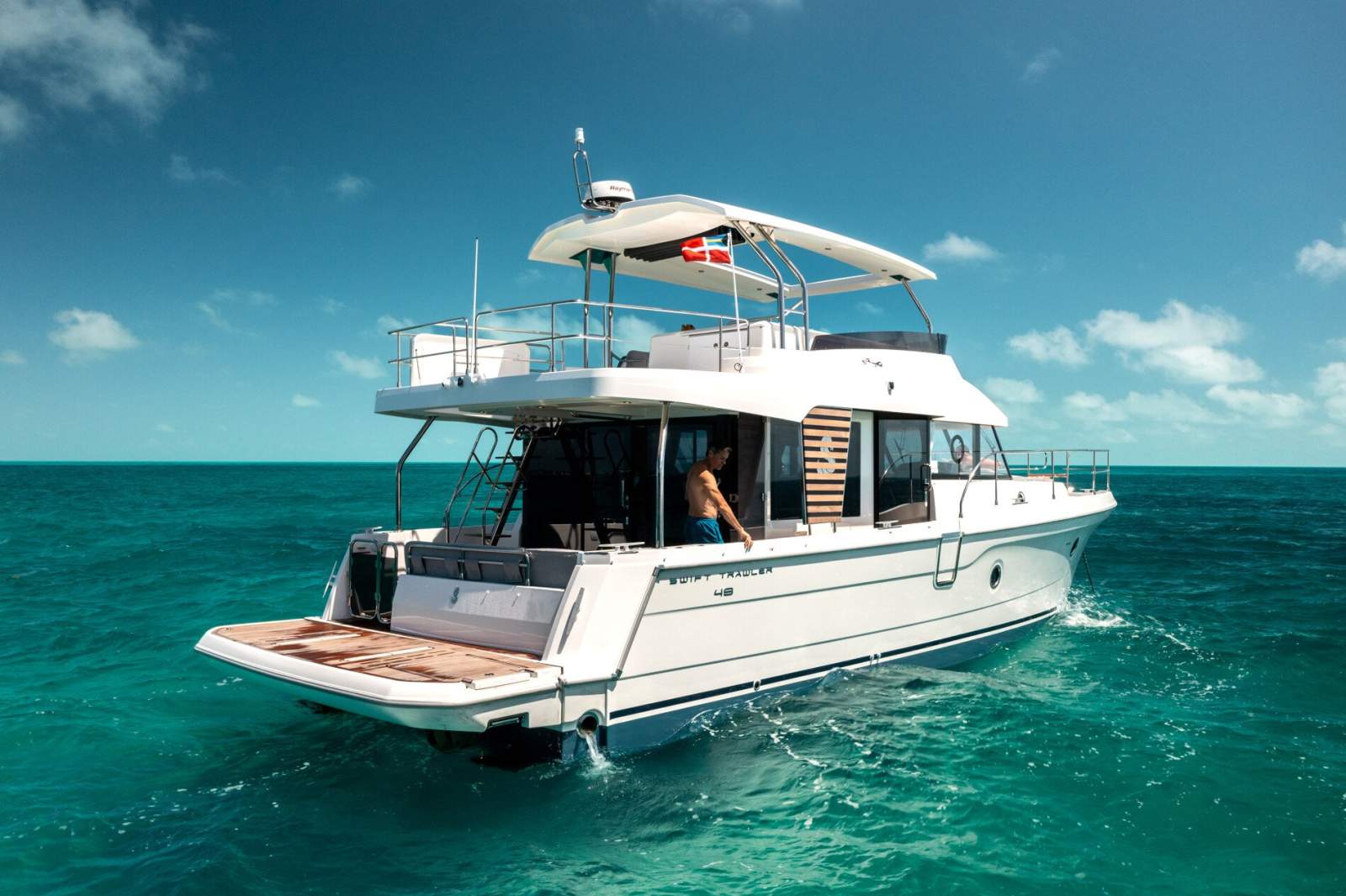 Beneteau Swift Trawler 48 Flybridge