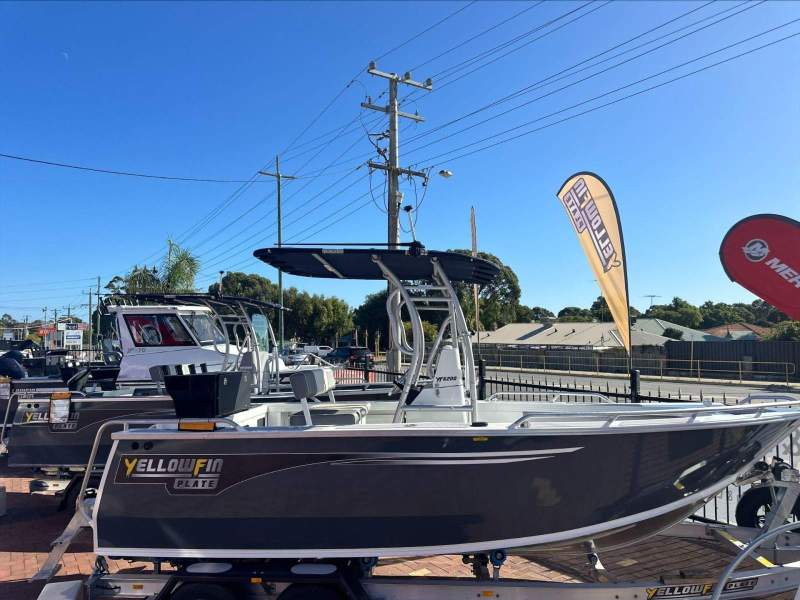 Yellowfin Plate 6200 Centre Console