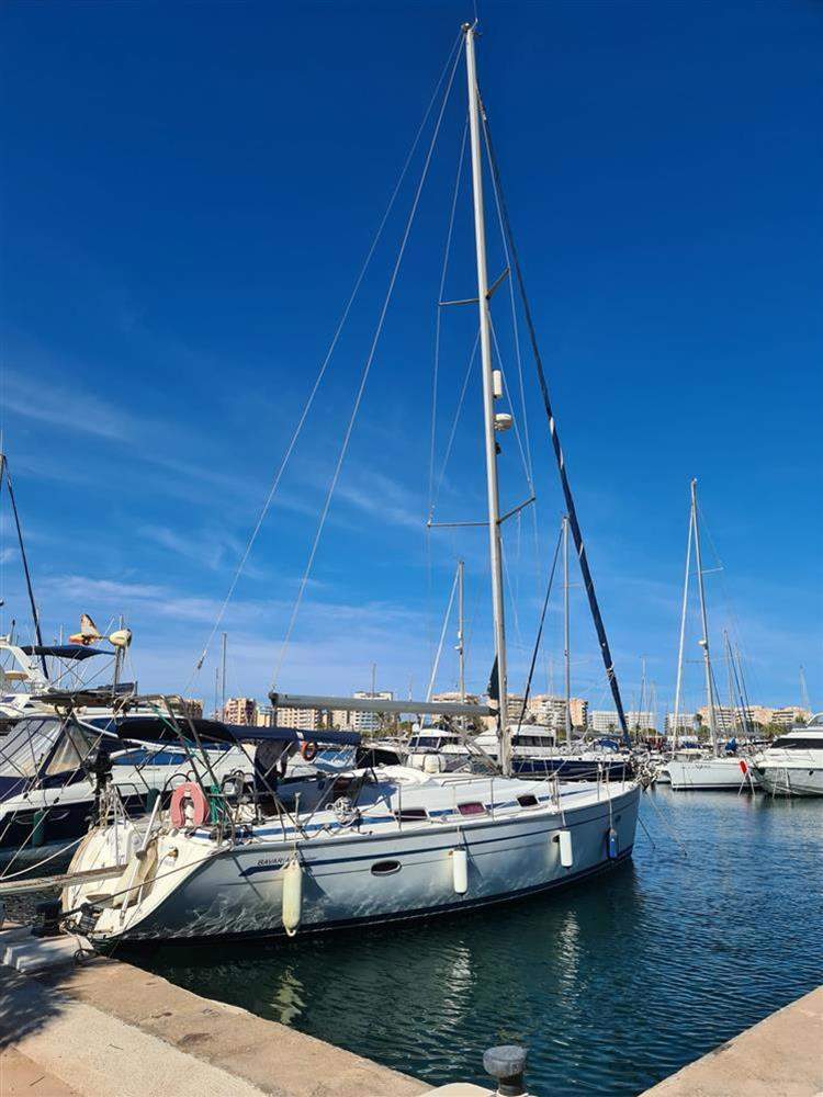 Bavaria 42C