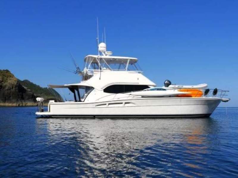 Riviera 51 Flybridge