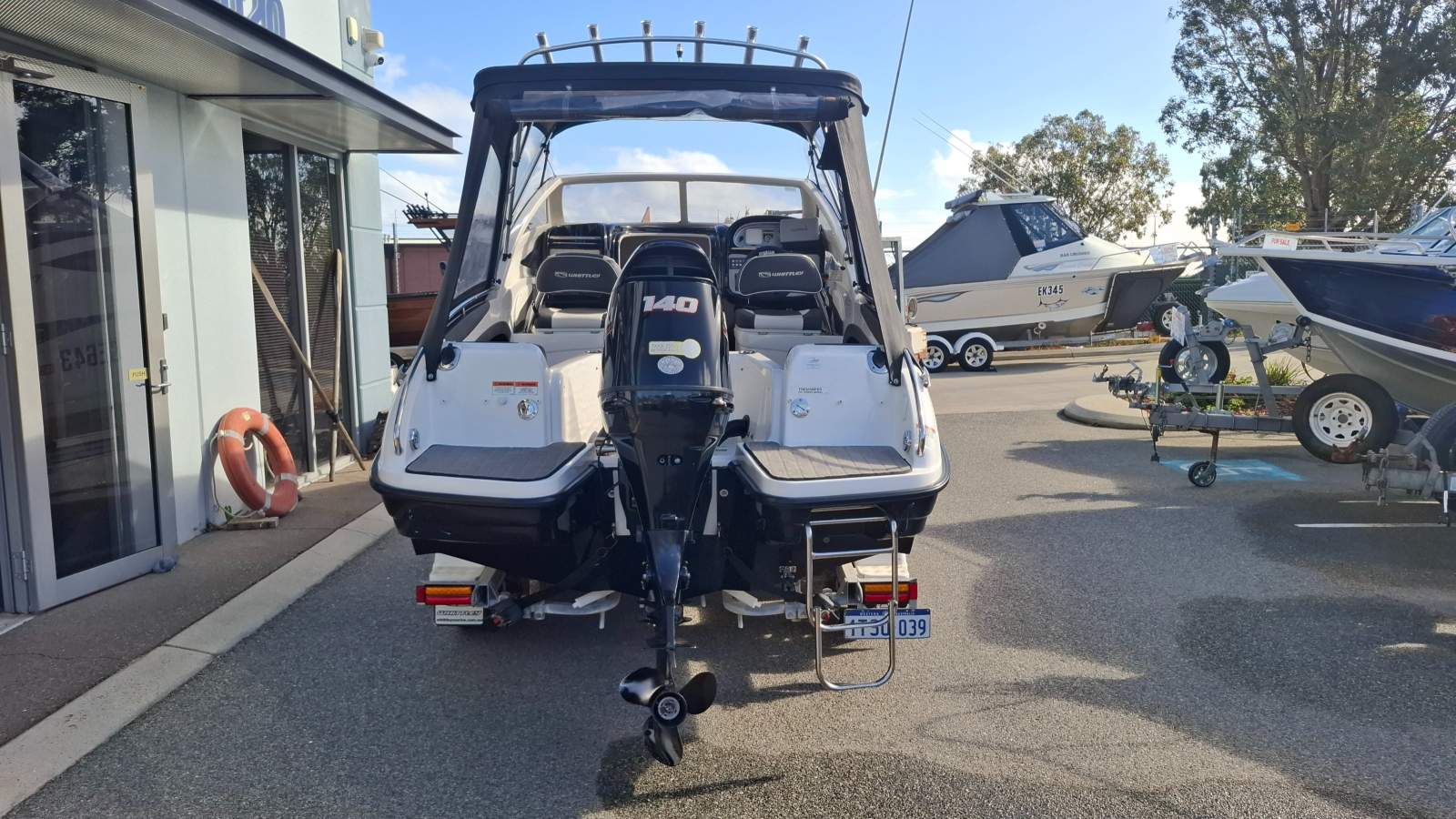Whittley CR 2600 OB With Suzuki 140HP 4-Stroke (Freshly serviced)