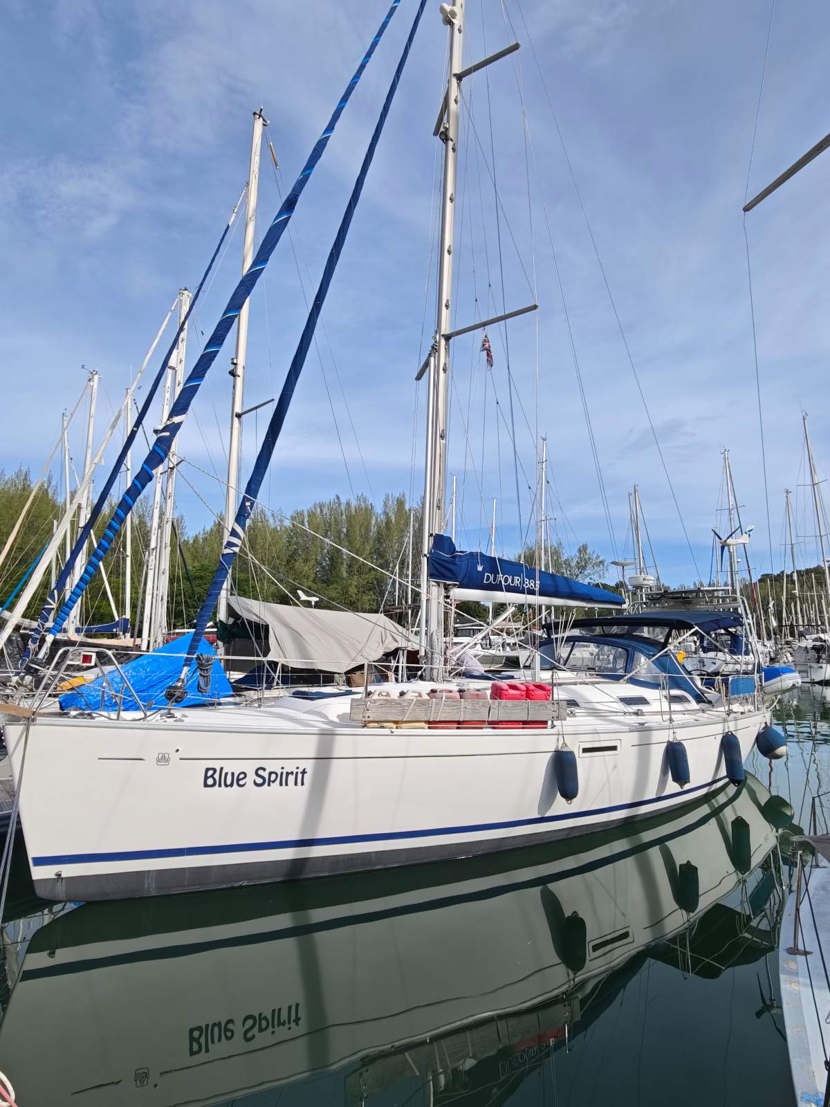 Dufour Grand Large 385