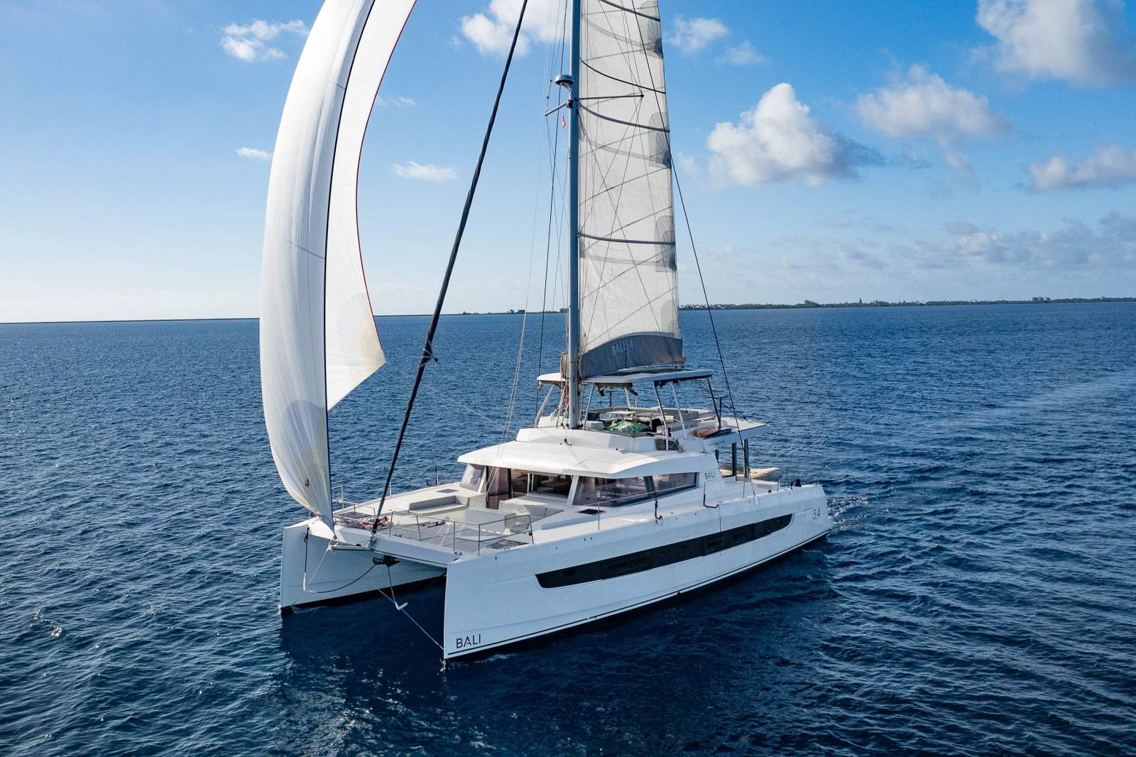 Catana Catamarans Bali 5.4