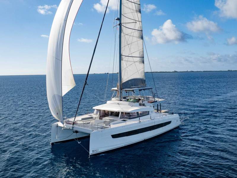 Catana Catamarans Bali 5.4