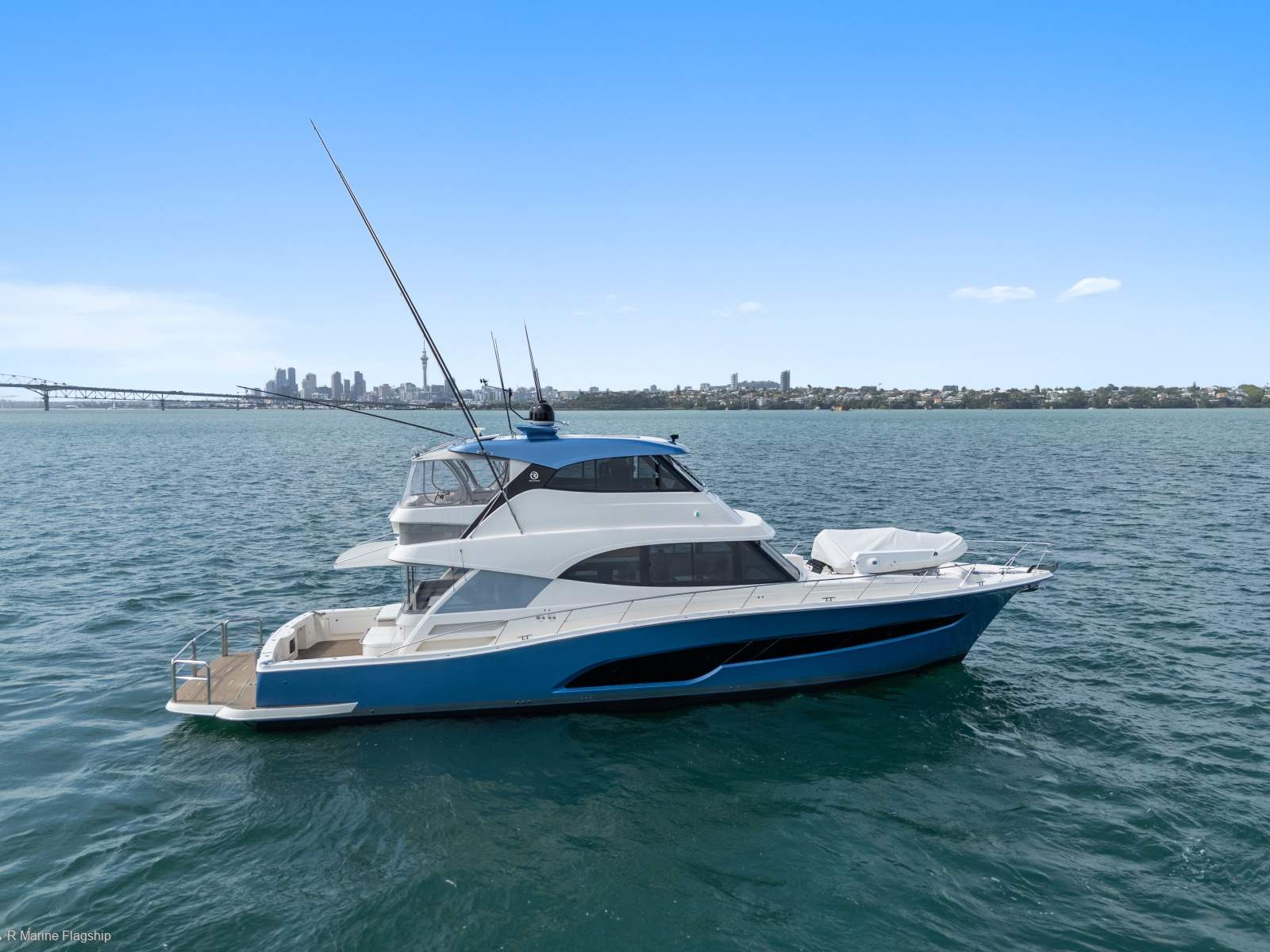 Riviera 64 Sports Motor Yacht