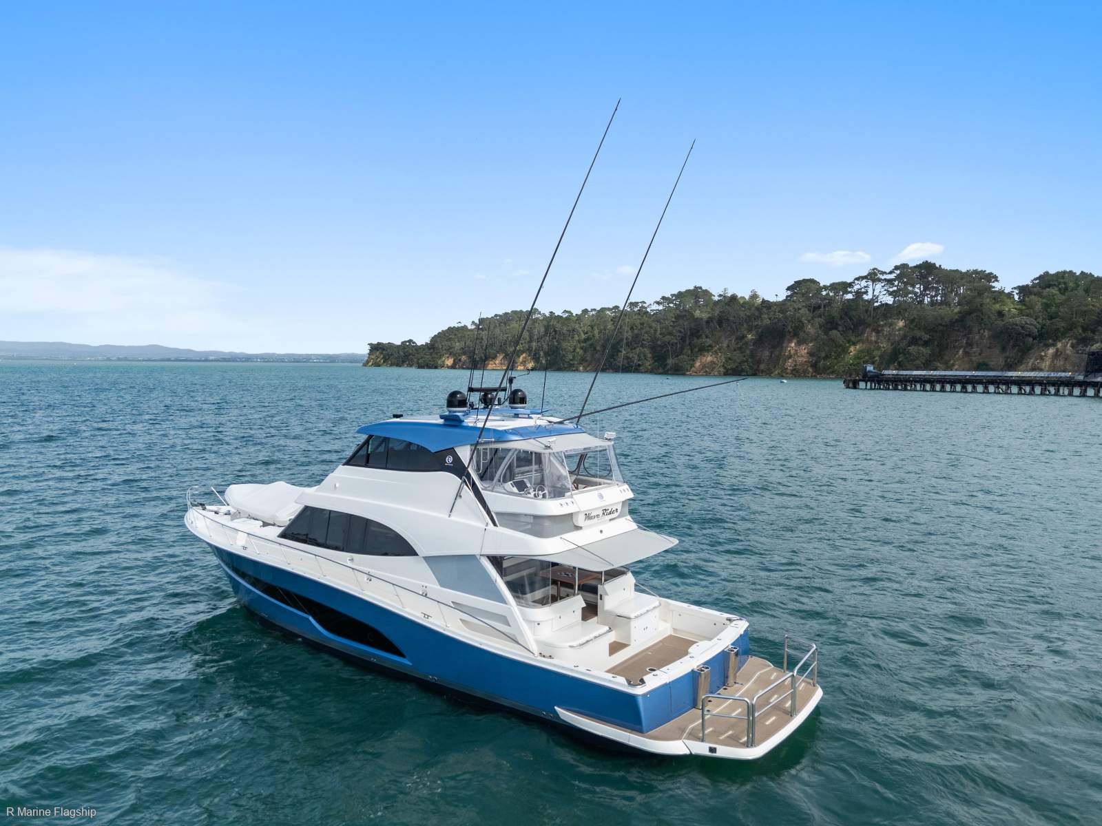 Riviera 64 Sports Motor Yacht