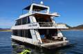 Living the Dream Houseboat Holiday Home-LakeEildon:Living the Dream @ Lake Eildon