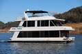 Living the Dream Houseboat Holiday Home-LakeEildon:Living the Dream @ Lake Eildon