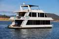 Living the Dream Houseboat Holiday Home-LakeEildon:Living the Dream @ Lake Eildon