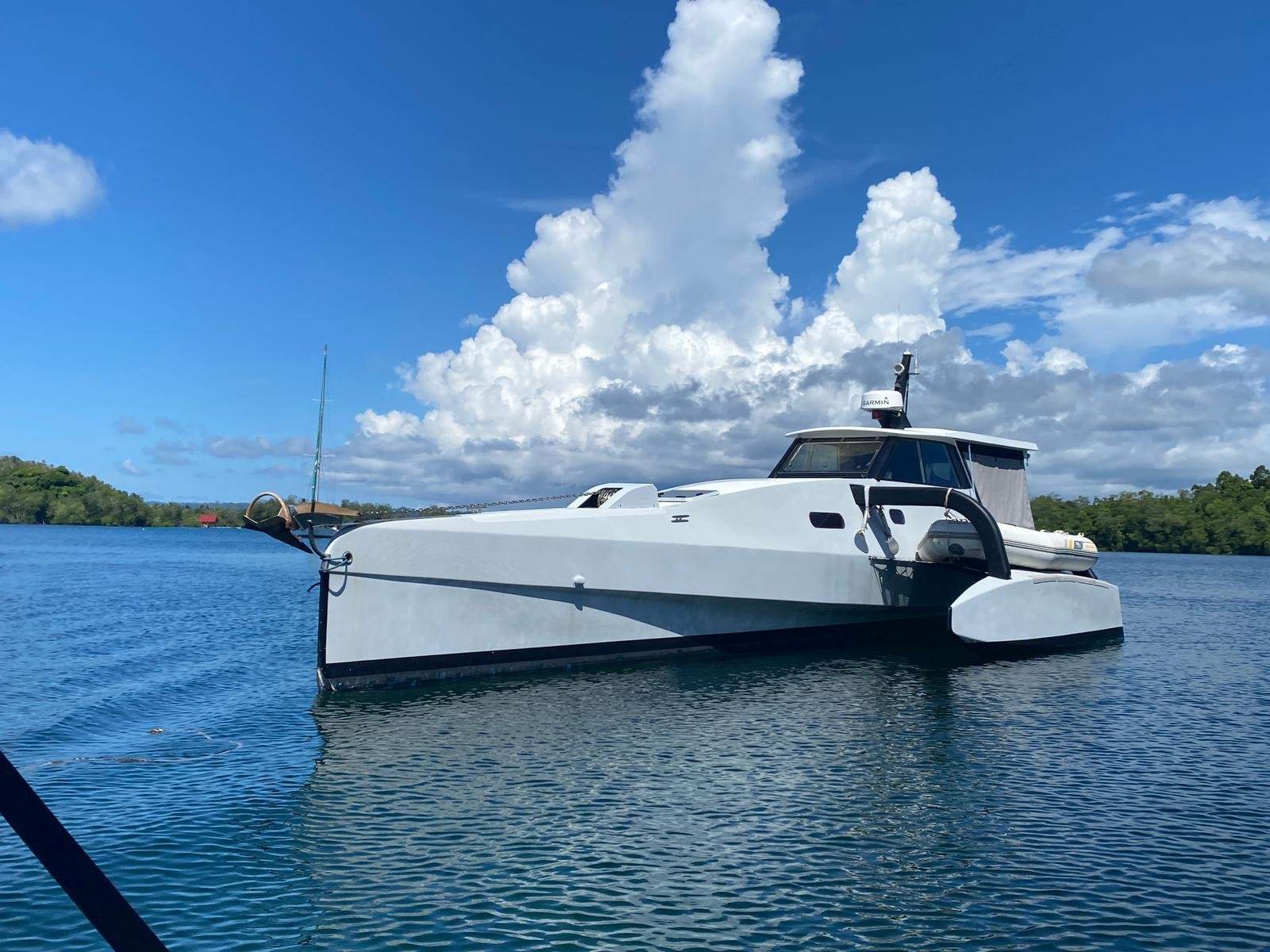 Custom 44ft Long-range Expedition Trimaran