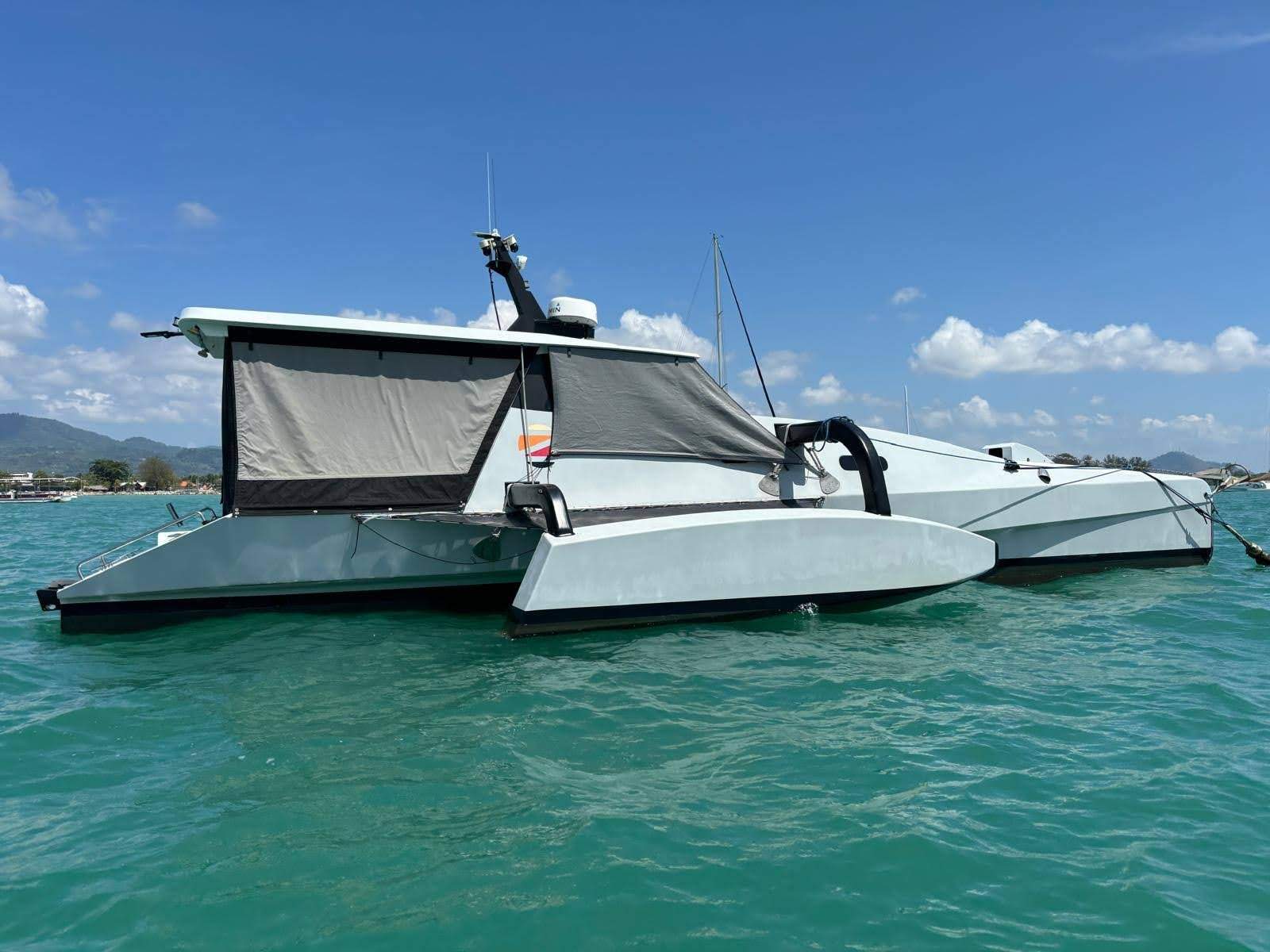 Custom 44ft Long-range Expedition Trimaran