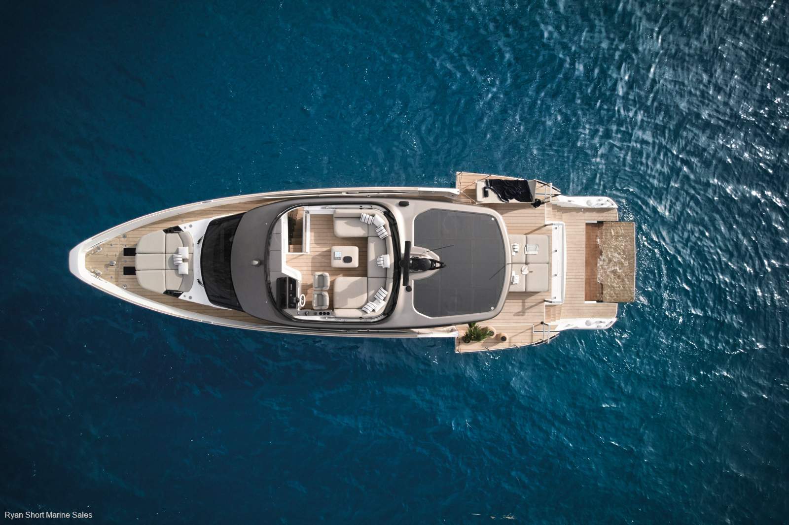 Azimut Seadeck 7