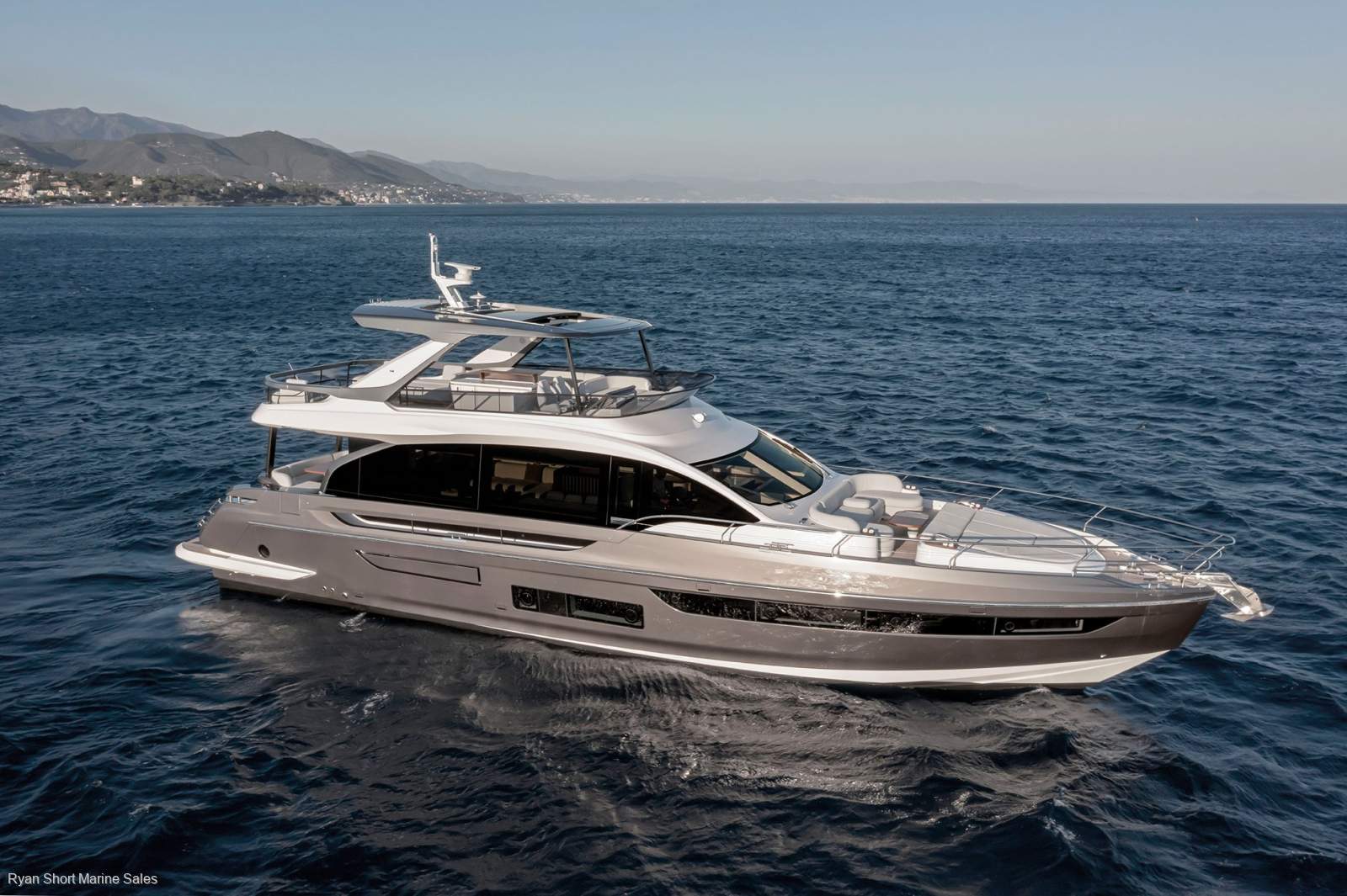 Azimut 72 Flybridge