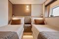 Azimut Flybridge 82