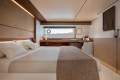 Azimut Flybridge 82