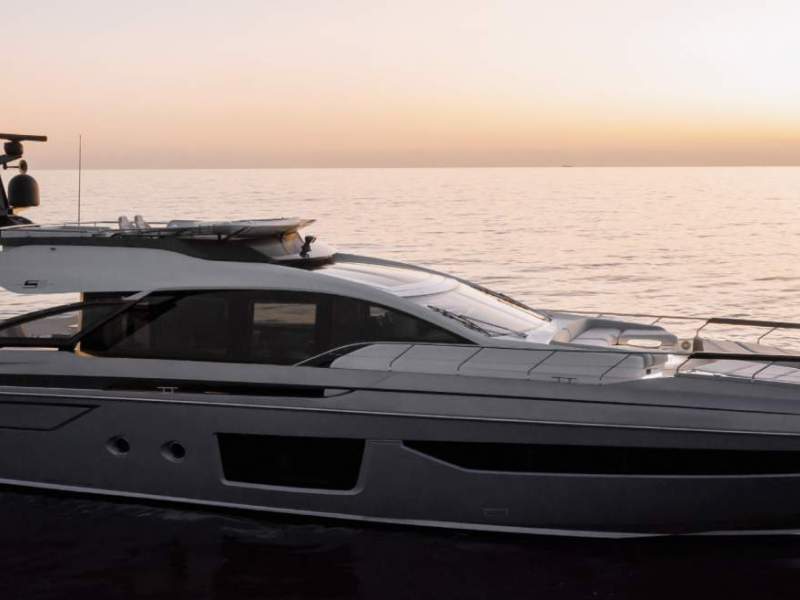 Azimut S8