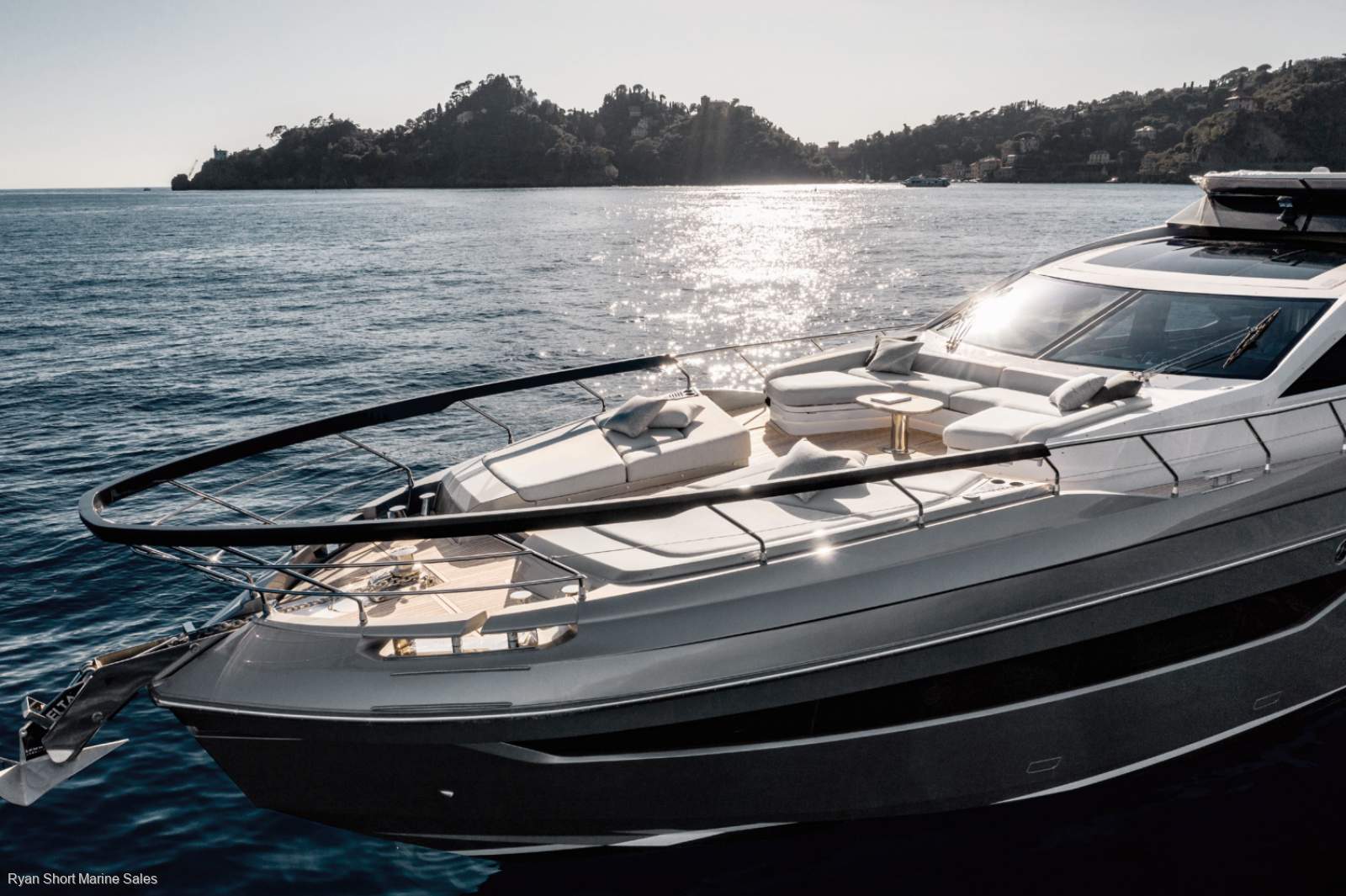 Azimut S8