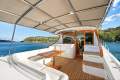 Palm Beach Motor Yachts 50 Sedan