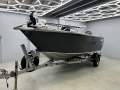 New Makocraft 490 Commander Pro Side Console