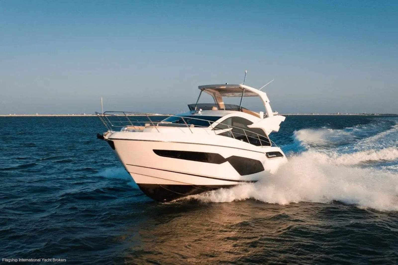 Sunseeker Manhattan 55
