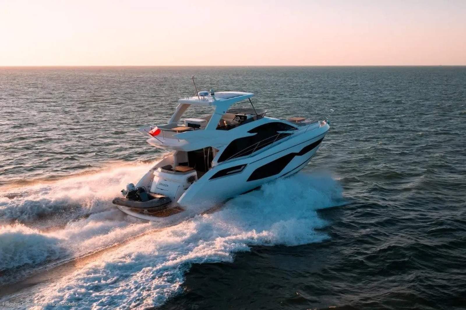 Sunseeker Manhattan 55