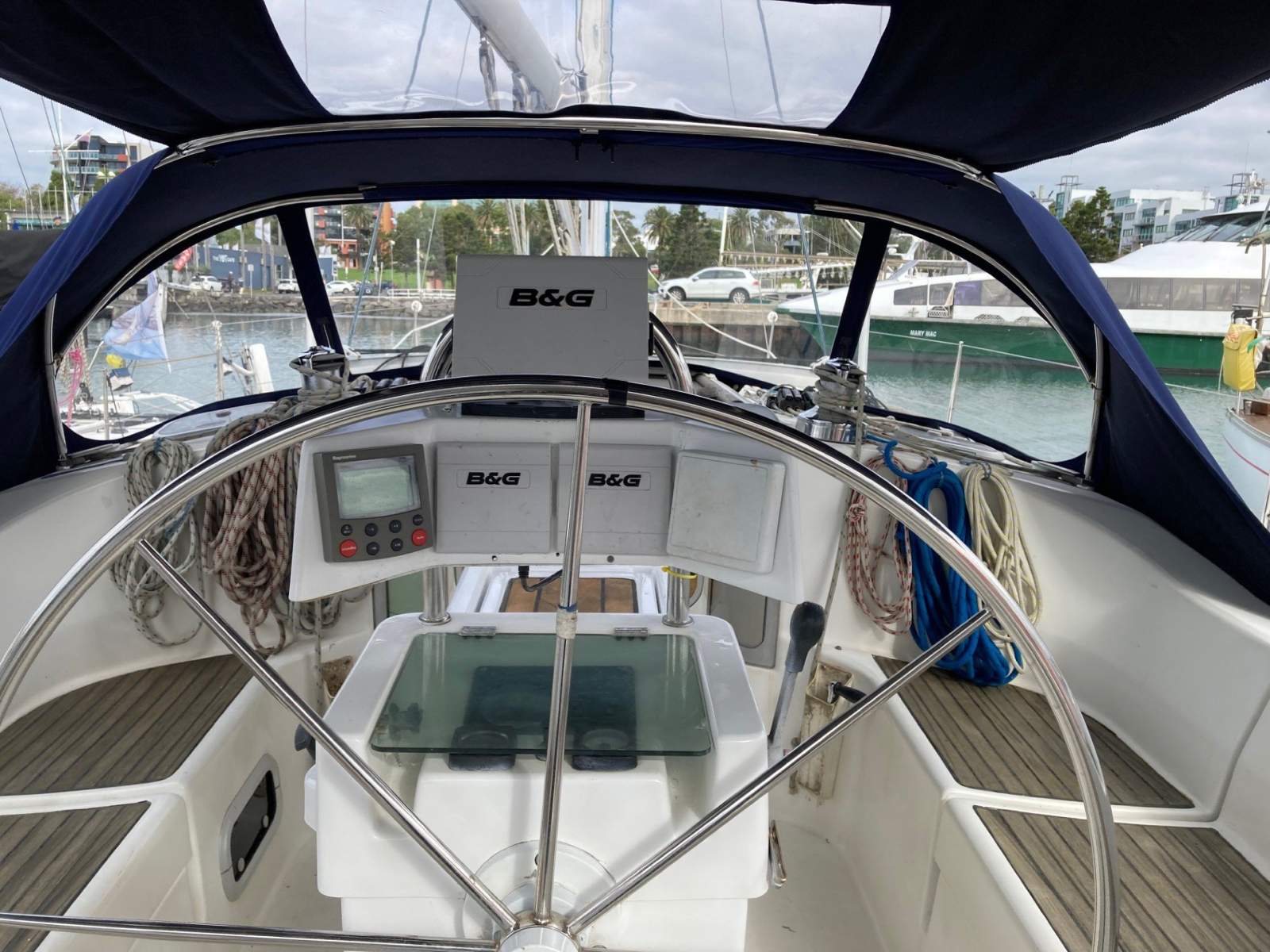 Beneteau 351 Oceanis