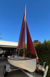 12' Clinker plywood sailing dinghy