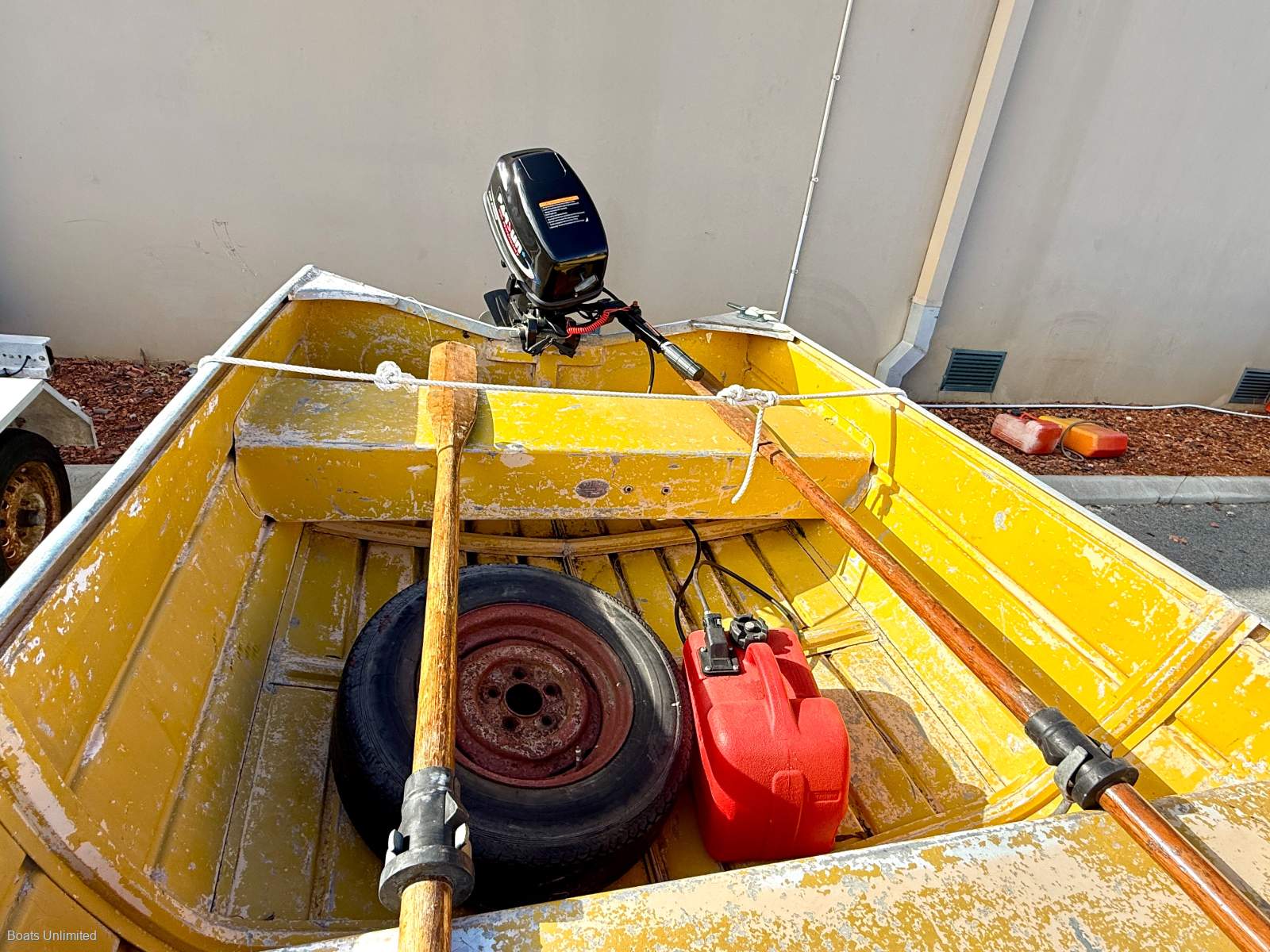Savage 370 Dinghy LIGHT INSHORE OR LAKES AND RIVERS